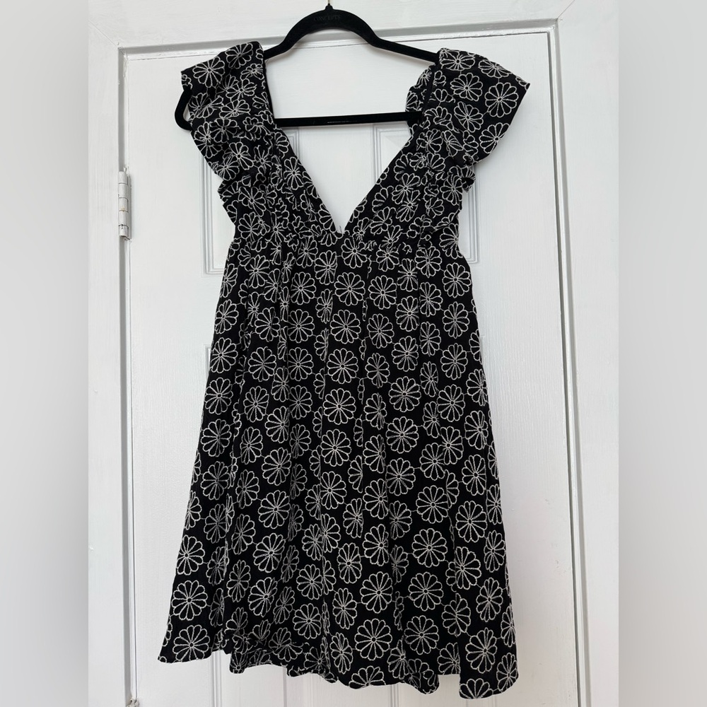 Vici Black and Silver Backless Floral Dress